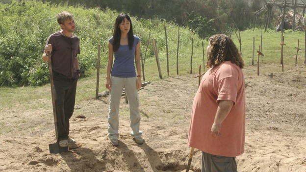 LOST - "Expos" - Hurley begins to suspect that Sawyer may be involved in an island mystery surrounding two fellow survivors, and Sun learns the truth about her past kidnapping attempt by "The Others," on "Lost," WEDNESDAY, MARCH 28 (10:00-11:00 p.m., ET), on the ABC Television Network. (ABC/MARIO PEREZ)DOMINIC MONAGHAN, YUNJIN KIM, JORGE GARCIA