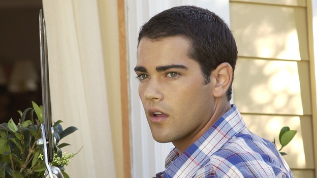 DESPERATE HOUSEWIVES - "AH, BUT UNDERNEATH" - (ABC/RON TOM) JESSE METCALFE