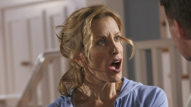 DESPERATE HOUSEWIVES - "Your Fault" (ABC/DANNY FELD) FELICITY HUFFMAN
