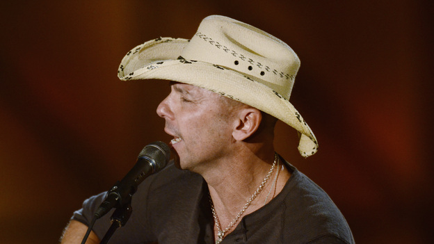 THE 45th ANNUAL CMA AWARDS - THEATRE - "The 45th Annual CMA Awards" broadcast live on ABC from the Bridgestone Arena in Nashville on WEDNESDAY, NOVEMBER 9 (8:00-11:00 p.m., ET). (ABC/KATHERINE BOMBOY-THORNTON)KENNY CHESNEY