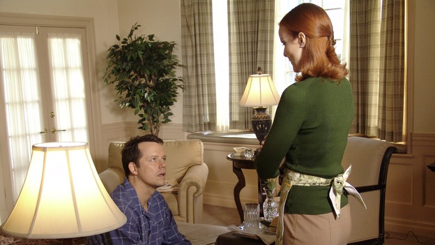 DESPERATE HOUSEWIVES - "Move On" - Edie organizes a neighborhood search for the missing Mrs. Huber, just as the absent busybody's sister (guest star Harriet Sansom Harris) arrives on Wisteria Lane. Meanwhile, Bree resigns herself to her marital state and asks an attractive pharmacist (Tony Award-winning actor Roger Bart) on a date; Susan's ex, Karl (guest star Richard Burgi), suddenly reappears in her life; Lynette fears that Tom is attracted to the new nanny (guest star Marla Sokoloff); and Gabrielle sinks to new depths - she gets a job -- on "Desperate Housewives," SUNDAY, JANUARY 9 (9:00-10:00 p.m., ET), on the ABC Television Network. (ABC/DANNY FELD)STEVEN CULP, MARCIA CROSS