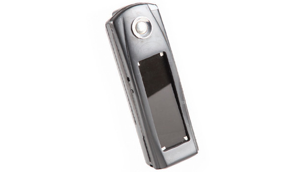 Naomi's satellite phone A prop Iridium 9500 satellite phone used by Naomi in the episode, "Catch-22." The phone has a GPS tracker that allows the freighter, the Kahana, to monitor the locations of the various team members on the Island.Related content:EPISODE RECAP - "Catch-22"EPISODE RECAP - "Through the Looking Glass"PHOTOS - "Through the Looking Glass"