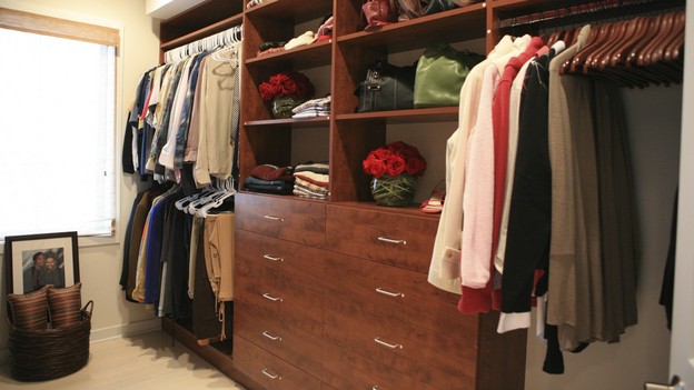 EXTREME MAKEOVER HOME EDITION - "Anderson Family,"  - Closet    Picture, on "Extreme Makeover Home Edition," Sunday, December 5th      (8:00-9:00 p.m. ET/PT) on the ABC Television Network.