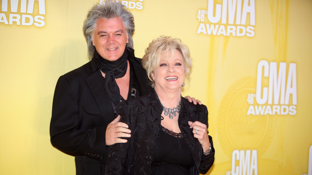 THE 46TH ANNUAL CMA AWARDS - RED CARPET ARRIVALS - "The 46th Annual CMA Awards" airs live THURSDAY, NOVEMBER 1 (8:00-11:00 p.m., ET) on ABC live from the Bridgestone Arena in Nashville, Tennessee. (ABC/SARA KAUSS)MARTY STUART, CONNIE SMITH