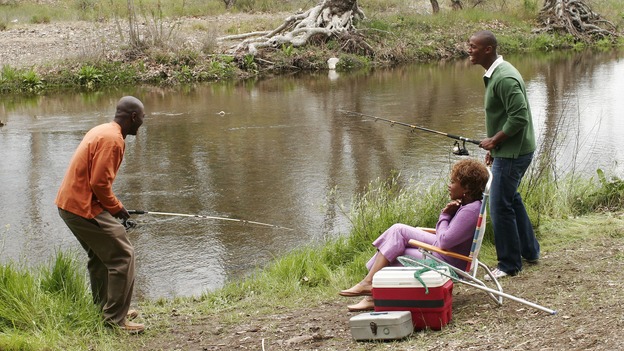 DESPERATE HOUSEWIVES - "I Know Things Now" - (ABC/RON TOM)NASHAWN KEARSE, ALFRE WOODARD, MEHCAD BROOKS