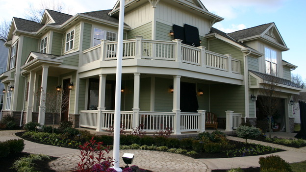 EXTREME MAKEOVER HOME EDITION - "Thomas Family," - Exteriors, on "Extreme Makeover Home Edition," Sunday, February 11th on the ABC Television Network.