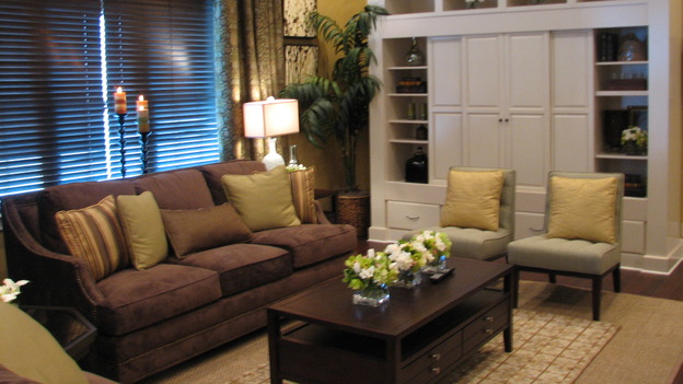 EXTREME MAKEOVER HOME EDITION - "Guinta," -&nbsp; Living Room, on "Extreme Makeover Home Edition," Sunday, May 11th on the ABC Television Network.