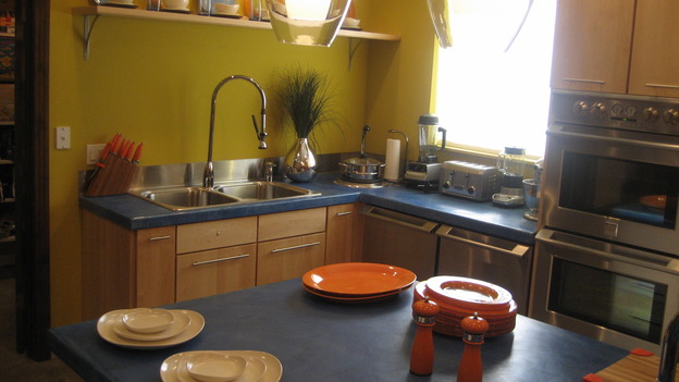 EXTREME MAKEOVER HOME EDITION - "Pauni Family," - Kitchens, on "Extreme Makeover Home Edition," Sunday, November 26th on the ABC Television Network.