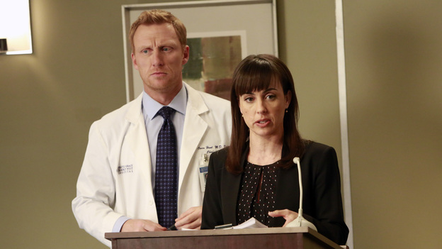 GREY'S ANATOMY - "Hard Bargain" - As the hospital spirals closer to financial ruin, Owen must make some tough decisions, which includes foregoing an expensive surgery that could save the life of a child. Meanwhile, Alex and Jo work together to save the life of an infant, and April asks Jackson for dating advice, on "Grey's Anatomy," THURSDAY, FEBRUARY 14 (9:00-10:02 p.m., ET) on the ABC Television Network. (ABC/RON TOM)KEVIN MCKIDD, CONSTANCE ZIMMER