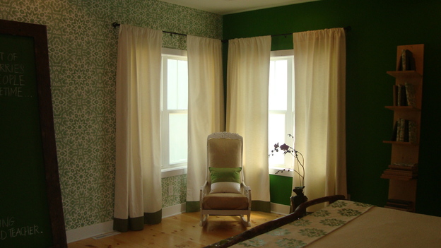 EXTREME MAKEOVER HOME EDITION - "Anders-Beatty Family," - Master&nbsp;Bedroom, on "Extreme Makeover Home Edition," Sunday, October 12th on the ABC Television Network.
