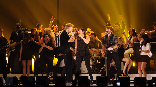 THE 45th ANNUAL CMA AWARDS - THEATRE - "The 45th Annual CMA Awards" broadcast live on ABC from the Bridgestone Arena in Nashville on WEDNESDAY, NOVEMBER 9 (8:00-11:00 p.m., ET). (ABC/KATHERINE BOMBOY-THORNTON)LADY ANTEBELLUM