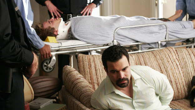102822_0098 -- DESPERATE HOUSEWIVES - "Goodbye for Now" - Susan makes a decision about Mike Delfino. Meanwhile Lynette takes steps to make sure Annabel (guest star Melinda McGraw) doesn't come between her and Tom, Bree comes to a realization about "buddy" George the pharmacist (guest star Roger Bart), and Carlos' legal problems take a turn for the worse, on "Desperate Housewives," SUNDAY, MAY 15 (9:00-10:02 p.m., ET) on the ABC Television Network. (ABC/RON TOM)RYAN CARNES (IN BACKGROUND), RICARDO ANTONIO CHAVIRA