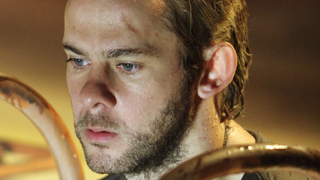 LOST - "Through the Looking Glass" - Jack and the castaways begin their efforts to make contact with Naomi's rescue ship, on the season finale of "Lost," WEDNESDAY, MAY 23 (9:00-11:00 p.m., ET), on the ABC Television Network. (ABC/MARIO PEREZ)DOMINIC MONAGHAN