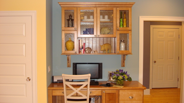 EXTREME MAKEOVER HOME EDITION - "Silva Family," - Kitchen and Home Office, on "Extreme Makeover Home Edition," Sunday, May 4th on the ABC Television Network.