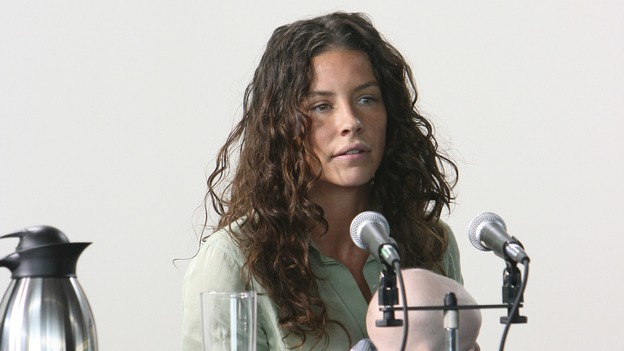 LOST - "There's No Place Like Home," Part 1 - The face-off between the survivors and the freighter people begins, on "Lost," THURSDAY, MAY 15 (10:02-11:00 p.m., ET) on the ABC Television Network.  (ABC/MARIO PEREZ)EVANGELINE LILLY