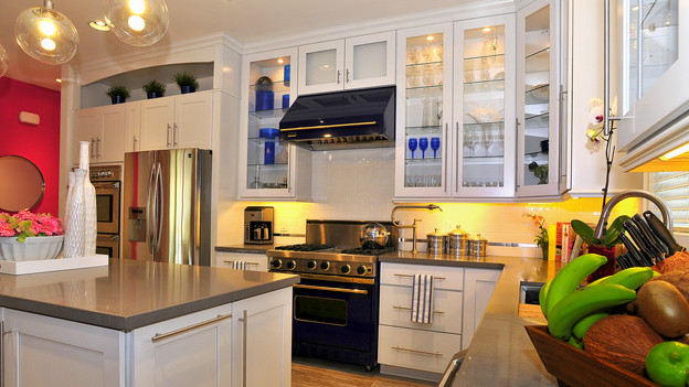 EXTREME MAKEOVER HOME EDITION - "Hurston Family," - Kitchen Picture,        on "Extreme Makeover Home Edition," Sunday, Febuary 13th     (8:00-9:00  p.m.    ET/PT) on the ABC Television Network