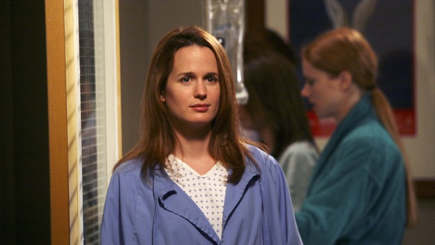 GREY'S ANATOMY - "Testing 1-2-3" - The interns take the biggest test of their careers, their first-year medical exams, as the residents attend to three injured mountain climbers. Meanwhile Callie's suspicions of George and Izzie grow, and Cristina struggles to write her wedding vows, on "Grey's Anatomy," THURSDAY, MAY 10 (9:00-10:01 p.m., ET) on the ABC Television Network. (ABC/DEAN HENDLER)ELIZABETH REASER