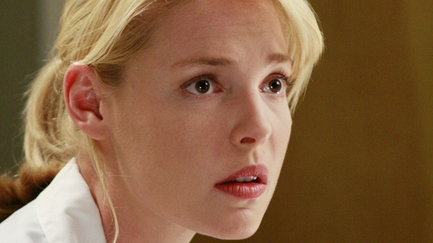 GREY'S ANATOMY - "Where the Wild Things Are" - Six weeks after Derek and Meredith ended their relationship and Derek began dating Rose, Meredith and her fellow residents, Alex, Izzie and Cristina, compete in a surgical contest, with Bailey serving as judge. Meanwhile interns George and Lexie adjust to their new, squalid apartment, and Callie finds a friend in her roommate Cristina's nemesis, Erica Hahn, on "Grey's Anatomy," THURSDAY, APRIL 24 (9:00-10:01 p.m., ET) on the ABC Television Network. (ABC/RON TOM)KATHERINE HEIGL