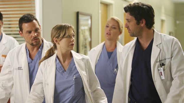 GREY'S ANATOMY - "Here Comes the Flood" - A plumbing leak becomes a deluge and wreaks havoc at Seattle Grace, as the Chief attempts to implement new teaching policies and George tries to retake his residency exam; meanwhile Derek hopes to move the roommates out of Meredith's house, to their surprise, on "Grey's Anatomy," THURSDAY, OCTOBER 9 (9:00-10:01 p.m., ET) on the ABC Television Network. (ABC/DANNY FELD)JUSTIN CHAMBERS, ELLEN POMPEO, KATHERINE HEIGL, PATRICK DEMPSEY