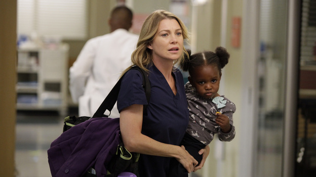 Sometimes emergencies arise and Meredith is forced to bring Zola to work with her. No worries though, there's plenty of people on staff to take care of Zola while Mommy Grey heals the sick.