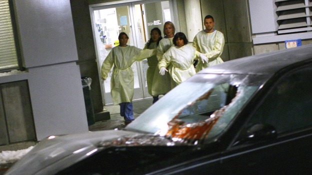 GREY'S ANATOMY - "Dream a Little Dream of Me" - On the two-hour season premiere of "Grey's Anatomy," Meredith and Derek learn that "happily ever after" isn't easy, a military doctor who brings in a trauma patient catches Cristina's eye, and the Chief and his staff reel at the news that Seattle Grace is no longer nationally ranked as a top-tier teaching hospital, on "Grey's Anatomy," THURSDAY, SEPTEMBER 25 (9:00-11:00 p.m., ET) on the ABC Television Network. (ABC/SCOTT GARFIELD)ELLEN POMPEO, SANDRA OH, KATHERINE HEIGL, CHANDRA WILSON, JUSTIN CHAMBERS