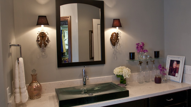 EXTREME MAKEOVER HOME EDITION - "Morris Family," - Bathroom, on "Extreme Makeover Home Edition," Sunday, January 3rd on the ABC Television Network.