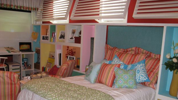 EXTREME MAKEOVER HOME EDITION - "Ruiz Family," - Girls' Bedroom, on "Extreme Makeover Home Edition," Sunday, March 15th on the ABC Television Network. 