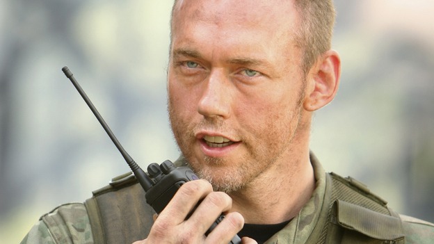 LOST - "The Shape of Things to Come" - Locke's camp comes under attack, and Jack tries to discover the identity of a body that has washed ashore, on "Lost," THURSDAY, APRIL 24 (10:01-11:00 p.m., ET) on the ABC Television Network. (ABC/MARIO PEREZ)KEVIN DURAND