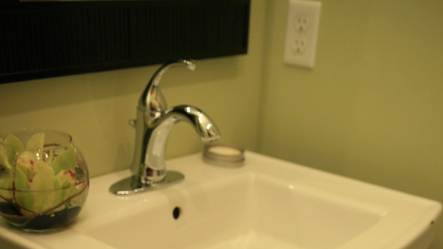 EXTREME MAKEOVER HOME EDITION - "Hampton Family," - Bathroom, on "Extreme Makeover Home Edition," Sunday, October 4th on the ABC Television Network.