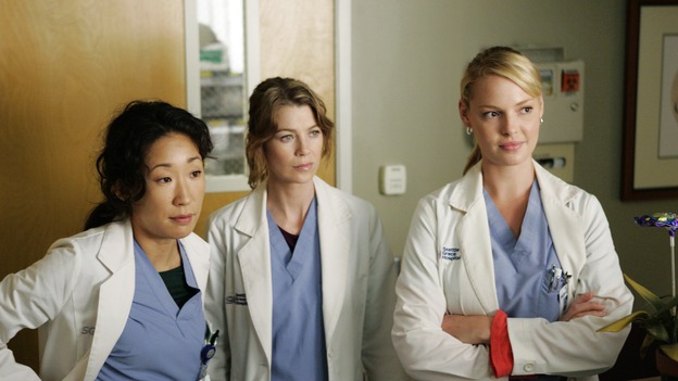 GREY'S ANATOMY - "Something to Talk About"(ABC/CRAIG SJODIN) SANDRA OH, ELLEN POMPEO, KATHERINE HEIGL