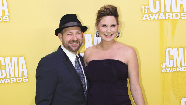 THE 46TH ANNUAL CMA AWARDS - RED CARPET ARRIVALS - "The 46th Annual CMA Awards" airs live THURSDAY, NOVEMBER 1 (8:00-11:00 p.m., ET) on ABC live from the Bridgestone Arena in Nashville, Tennessee. (ABC/SARA KAUSS)SUGARLAND