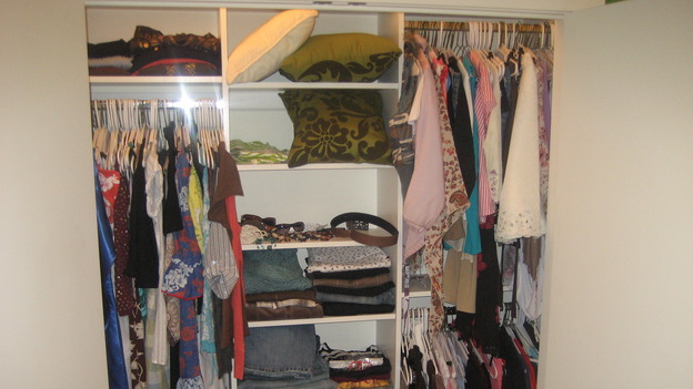 EXTREME MAKEOVER HOME EDITION - "Pauni Family," - Closets, on "Extreme Makeover Home Edition," Sunday, November 26th on the ABC Television Network.