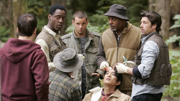 GREY'S ANATOMY - "Where the Boys Are" - The men of Seattle Grace go on a camping trip together, Addison and Callie must team up to work on a patient, Meredith assists Sloan with a procedure unlike any she has experienced, and, suspicious of her recent actions at the hospital, Bailey confronts Cristina, on "Grey's Anatomy," THURSDAY, NOVEMBER 9 (9:00-10:01 p.m., ET) on the ABC Television Network. (ABC/CRAIG SJODIN)T.R. KNIGHT, ISAIAH WASHINGTON, STEVEN W. BAILEY, JUSTIN CHAMBERS, JAMES PICKENS, JR., JACK YANG, PATRICK DEMPSEY