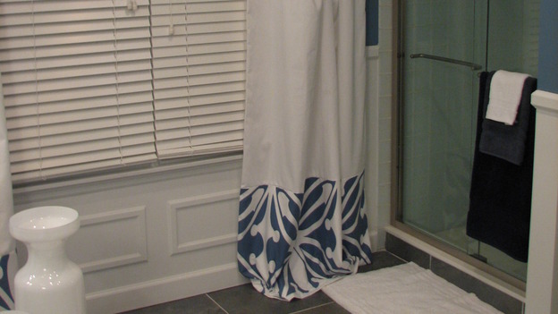 EXTREME MAKEOVER HOME EDITION - "Killagallon Family," - Bathroom, on "Extreme Makeover Home Edition," Sunday, May 6th on the ABC Television Network.