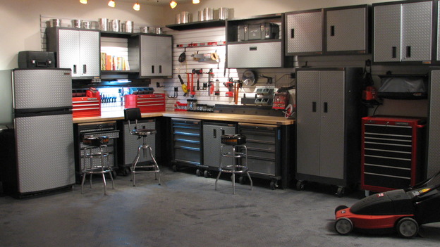 EXTREME MAKEOVER HOME EDITION - "Martinez Family," - Garage, on "Extreme Makeover Home Edition," Sunday, April 27th on the ABC Television Network.