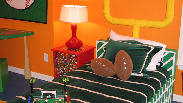 EXTREME MAKEOVER HOME EDITION - "Riggins Family," -  Boy's Bedroom, on "Extreme Makeover Home Edition," Sunday, January 21th on the ABC Television Network.