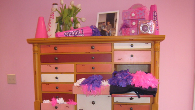 EXTREME MAKEOVER HOME EDITION - "Collins Family," - Girl's Bedroom Detail, on "Extreme Makeover Home Edition," Sunday, May 6th on the ABC Television Network.