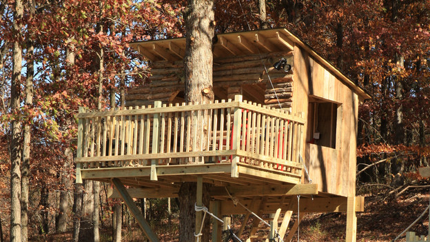 EXTREME MAKEOVER HOME EDITION - "Lampe Family," - Tree House Picture,   on "Extreme Makeover Home Edition," Sunday, January 9th (8:00-9:00 p.m.   ET/PT) on the ABC Television Network.