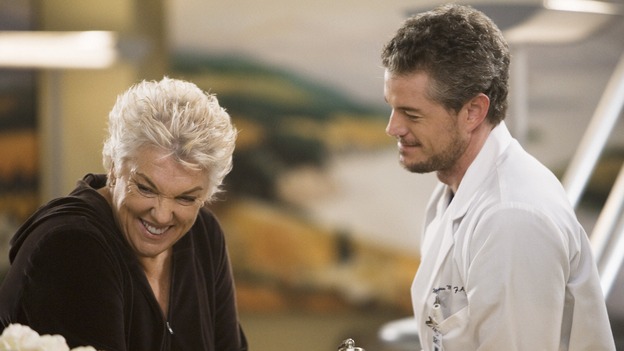 GREY'S ANATOMY - "Sympathy for the Devil" - Derek's mother, Carolyn, suspects Mark is hiding something and gets him to admit to his affair with Lexie Grey, on "Grey's Anatomy," THURSDAY, JANUARY 15 (9:00-10:01 p.m., ET) on the ABC Television Network. (ABC/RANDY HOLMES) TYNE DALY, ERIC DANE