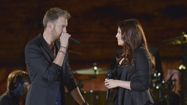 THE 46TH ANNUAL CMA AWARDS - THEATRE - "The 46th Annual CMA Awards" airs live THURSDAY, NOVEMBER 1 (8:00-11:00 p.m., ET) on ABC live from the Bridgestone Arena in Nashville, Tennessee. (ABC/KATHERINE BOMBOY-THORNTON)LADY ANTEBELLUM