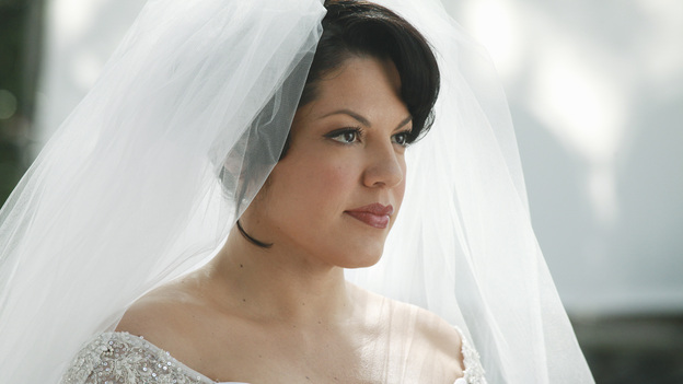 GREY'S ANATOMY - "White Wedding" - As Callie and Arizona's wedding approaches, the couple quickly realize that the day they've been looking forward to is not turning out the way they'd envisioned. Meanwhile Alex continues to make the other residents jealous as he appears to be the top contender for Chief Resident, Meredith and Derek make a decision that will change their lives forever, and Dr. Perkins presents Teddy with a very tempting proposition, on Grey's Anatomy," THURSDAY, MAY 5 (9:00-10:01 p.m., ET) on the ABC Television Network. (ABC/RICHARD CARTWRIGHT)SARA RAMIREZ