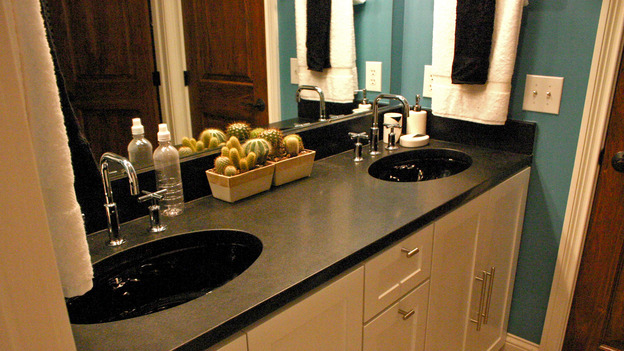 EXTREME MAKEOVER HOME EDITION - "Thomas Family," -  Bathrooms, on "Extreme Makeover Home Edition," Sunday, February 11th on the ABC Television Network.