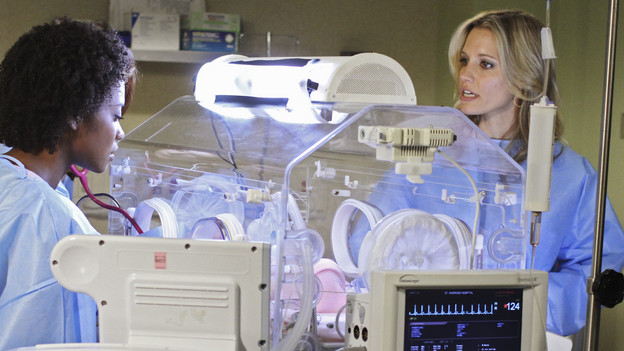 PRIVATE PRACTICE - "In or Out" - Much to her displeasure, Addison is teamed with a new oncologist, Dr. Rodriguez, to treat a newborn baby with a malignant tumor; when Violet and Sheldon visit a prison in order to interview inmates who are up for parole, Pete is highly uncomfortable as Violet tries to help a parolee; and Addison and Violet suggest Sheldon could be the solution for Amelia's needs, on "Private Practice," THURSDAY, OCTOBER 21 (10:01-11:00 p.m., ET) on the ABC Television Network. (ABC/RON TOM)KATE WALSH (OBSCURED), LINARA WASHINGTON, KADEE STRICKLAND