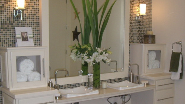 EXTREME MAKEOVER HOME EDITION - "Marshall Family," - Bathroom, on "Extreme Makeover Home Edition," Sunday, October 18th (8:00-9:00 p.m. ET/PT) on the ABC Television Network.