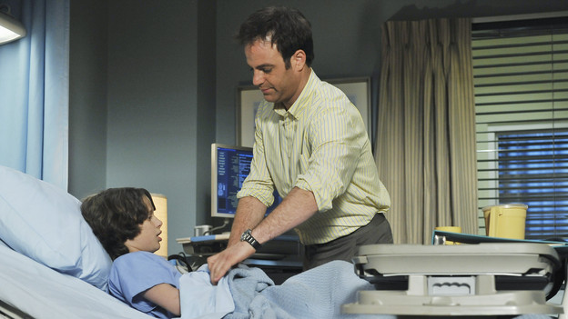 PRIVATE PRACTICE - "Second Choices" - After her open-ended escape to Costa Rica, Violet has finally returned home and to the practice.  Everyone treads a little lightly around her, especially Pete and Addison who have mixed feelings about Violet's desire to reconnect with Lucas.  Meanwhile Amelia butts into Sam's personal life, pointing out that he can mend hearts in the OR but can't seem to do that for himself;  and Sheldon encourages Charlotte to reconcile with Cooper, while Cooper deals with a young patient who eats everything in sight, on "Private Practice," THURSDAY, APRIL 22 (9:00-10:00 p.m., ET) on the ABC Television Network. (ABC/ERIC MCCANDLESS) BOBBY COLEMAN, PAUL ADELSTEIN