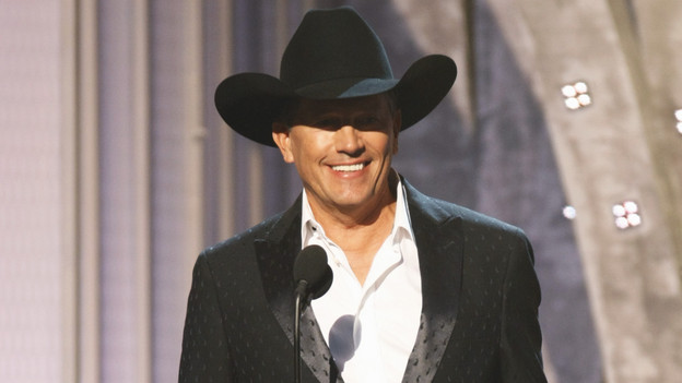 THE 42ND ANNUAL CMA AWARDS - THEATRE - "The 42nd Annual CMA Awards" aired live from the Sommet Center in Nashville, WEDNESDAY, NOVEMBER 12 (8:00-11:00 p.m., ET) on the ABC Television Network. (ABC/CHRIS HOLLO)GEORGE STRAIT