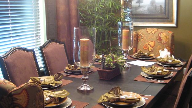EXTREME MAKEOVER HOME EDITION - "Boettcher Family," - Dining&nbsp;Room, on "Extreme Makeover Home Edition," Sunday, March 16th on the ABC Television Network.