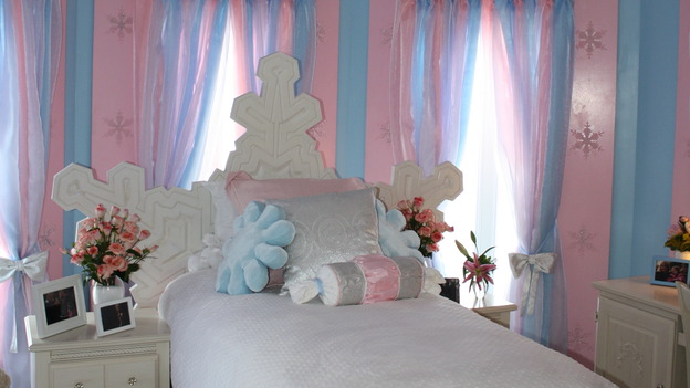 EXTREME MAKEOVER HOME EDITION - "Girard Family," - Girl's Bedroom, on "Extreme Makeover Home Edition," Sunday, February 8th on the ABC Television Network.