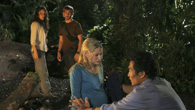 102425_2425 -- LOST - "Do No Harm" - (ABC/MARIO PEREZ)EVANGELINE LILLY, DOMINIC MONAGHAN, EMILIE DE RAVIN, DANIEL DAE KIM