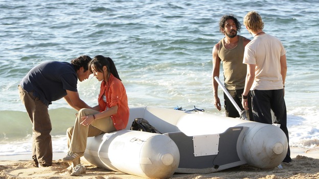 LOST -- "Live Together, Die Alone" - After discovering something odd just offshore, Jack and Sayid come up with a plan to confront "The Others" and hopefully get Walt back. Meanwhile, Eko and Locke come to blows as Locke makes a potentially cataclysmic decision regarding the "button" and the hatch, on the season finale of "Lost," WEDNESDAY, MAY 24 (9:00-11:00 p.m., ET), on the ABC Television Network. (ABC/MARIO PEREZ)DANIEL DAE KIM, YUNJIN KIM, NAVEEN ANDREWS, DOMINIC MONAGHAN